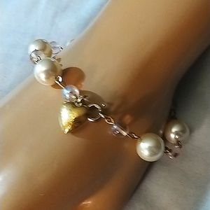 VTG 💞 Adorable Faux Pearl Bracelet